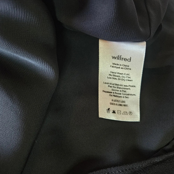 Wilfred (Aritzia) Classic Crepe Onyx Mini Dress (NWOT) - Picture 6 of 7
